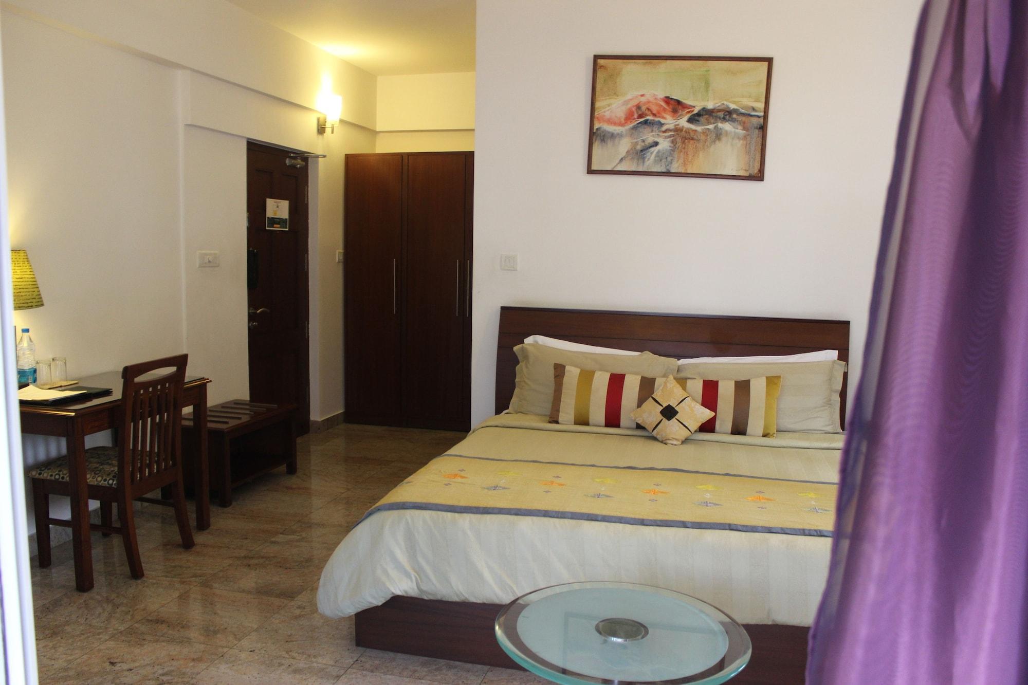 Justa Off Mg Road Hotel Bangalore Ngoại thất bức ảnh