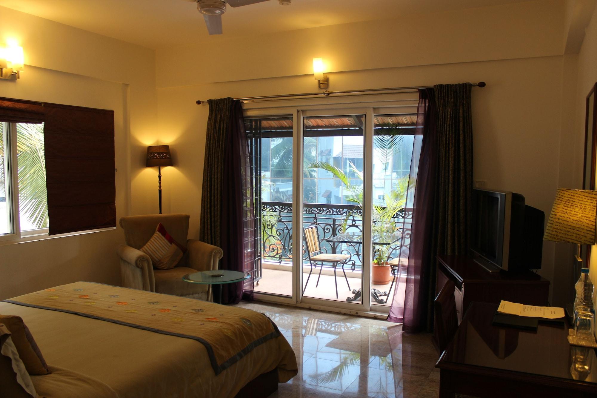 Justa Off Mg Road Hotel Bangalore Ngoại thất bức ảnh