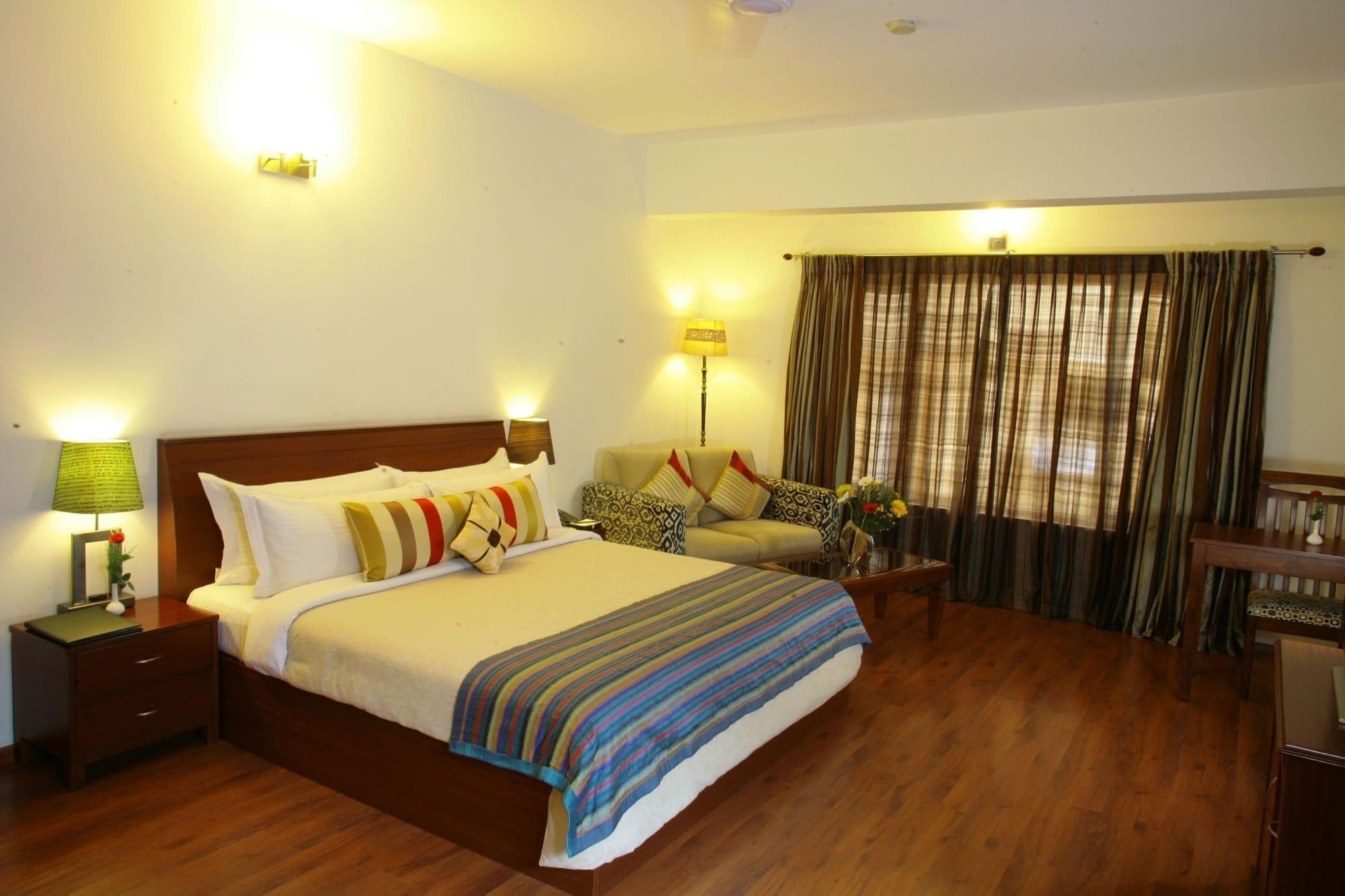 Justa Off Mg Road Hotel Bangalore Ngoại thất bức ảnh