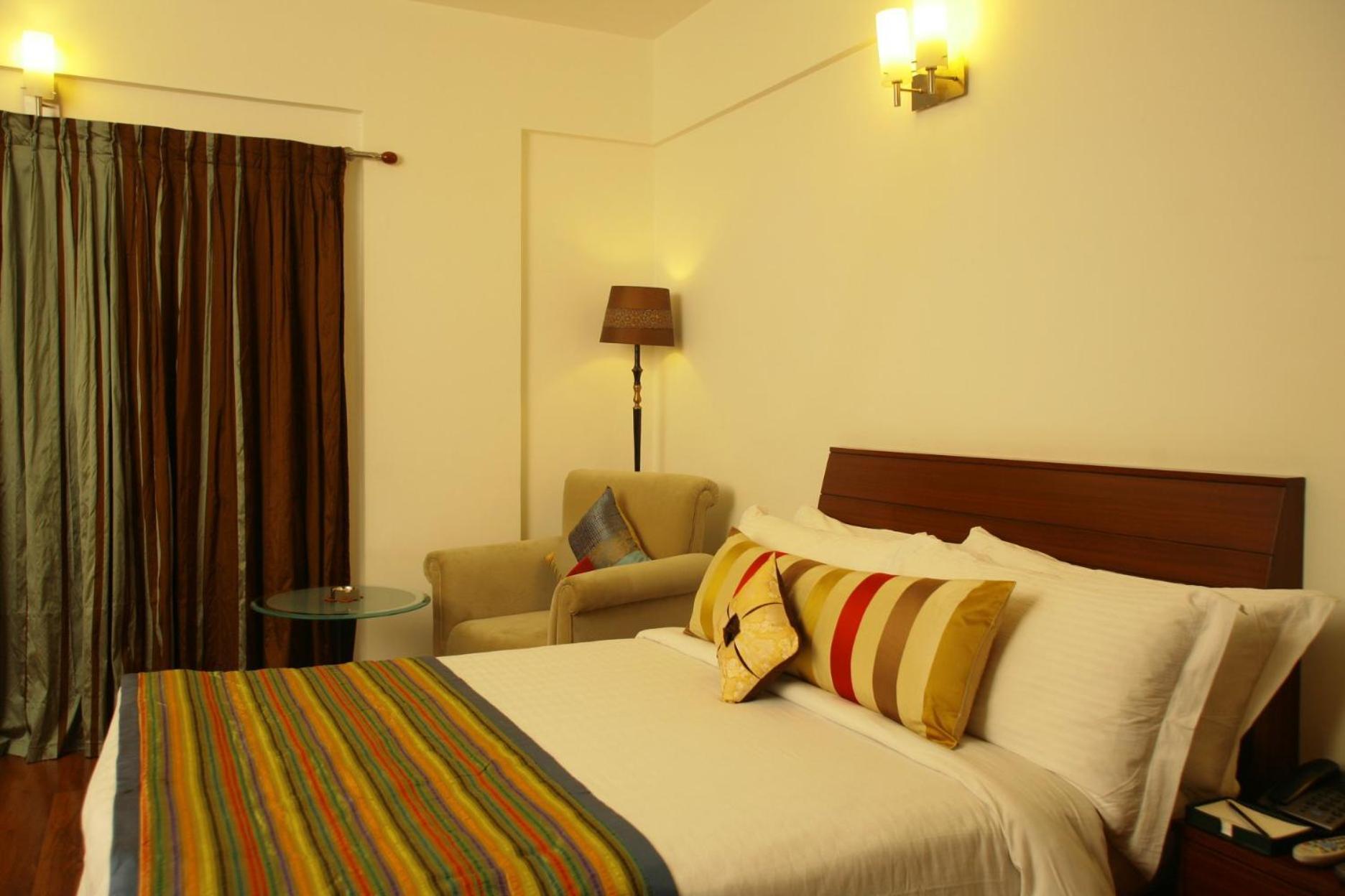 Justa Off Mg Road Hotel Bangalore Ngoại thất bức ảnh