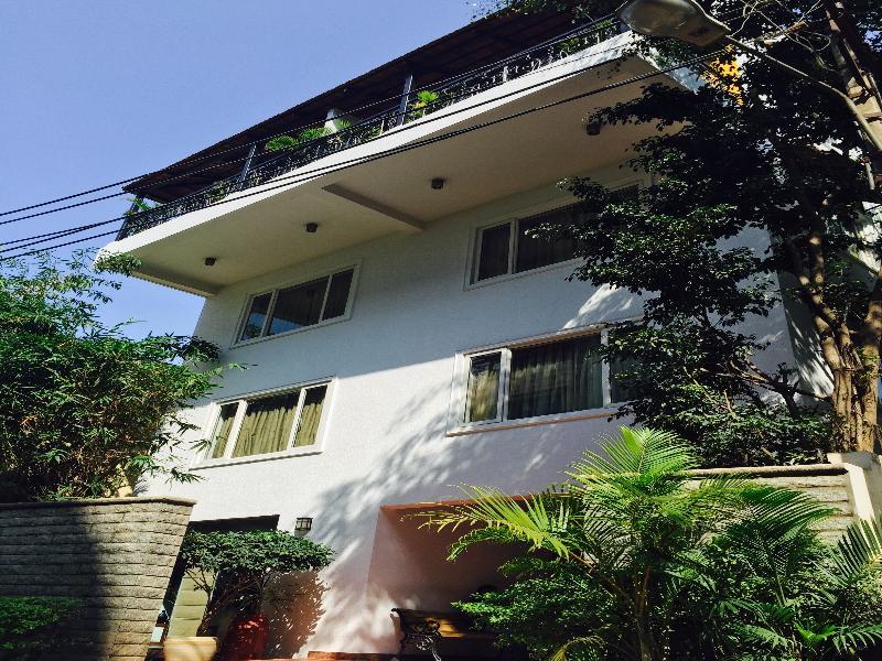 Justa Off Mg Road Hotel Bangalore Ngoại thất bức ảnh