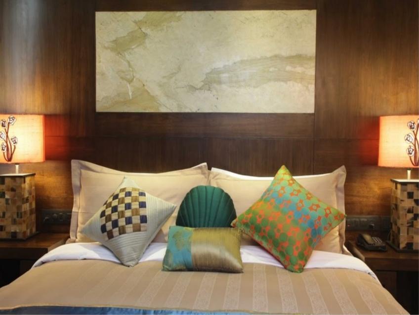 Justa Off Mg Road Hotel Bangalore Ngoại thất bức ảnh